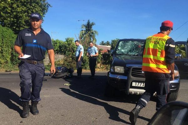 Accident de la route Paea