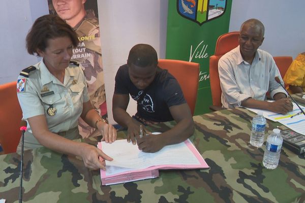 Engagement Dans L Armee Choix De Vie Pour Des Carrieres Diverses Guyane