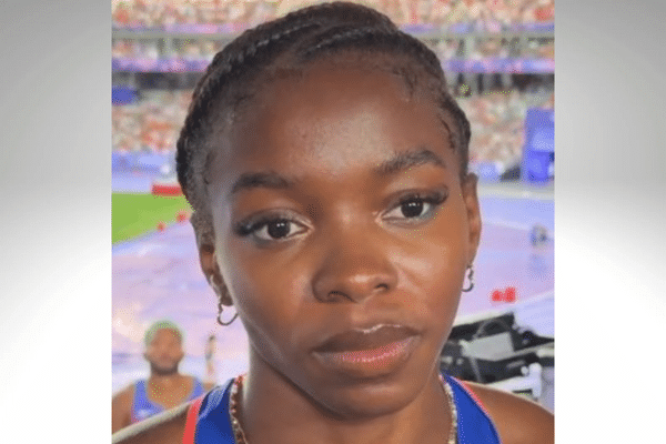 Gémima Joseph interviewée après sa finale du 4X100 m