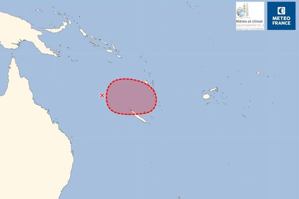Mercredi midi, le bulletin d'activité cyclonique sur le bassin Pacifique Sud-Ouest signale la zone "où la formation d’une dépression tropicale modérée est possible d’ici 3 à 7 jours, avec une probabilité importante ou forte".
