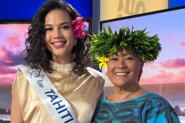 Temanava Domingo, Miss Tahiti 2024 et Makau Foster Delcuvellerie, membre du comité