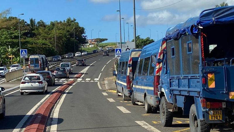 Fin de mobilisation des parents d'élèves à îlet Pérou Capesterre-Belle-Eau 05/03/2021