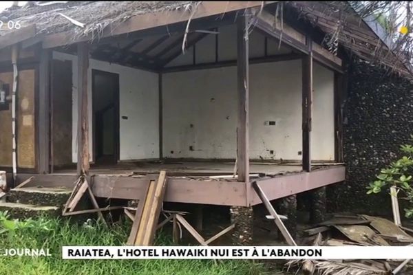 L’hôtel Hawaiki nui en ruine