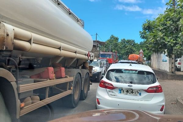 Un important embouteillage à Koungou