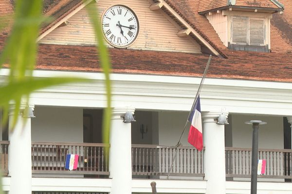 Ce lundi 23 décembre est une journée de deuil national en hommage aux victimes du cyclone Chido à Mayotte.