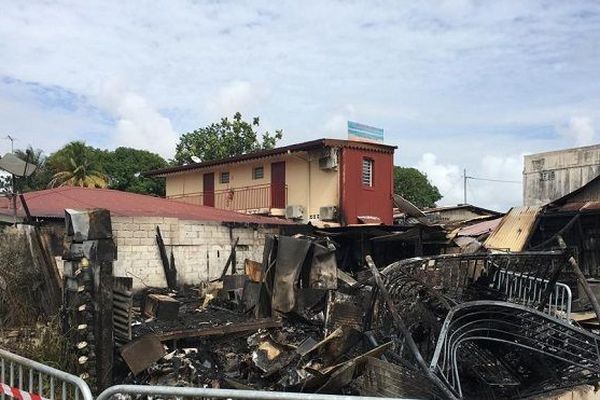 Incendie cité Mango : une enquête est ouverte 