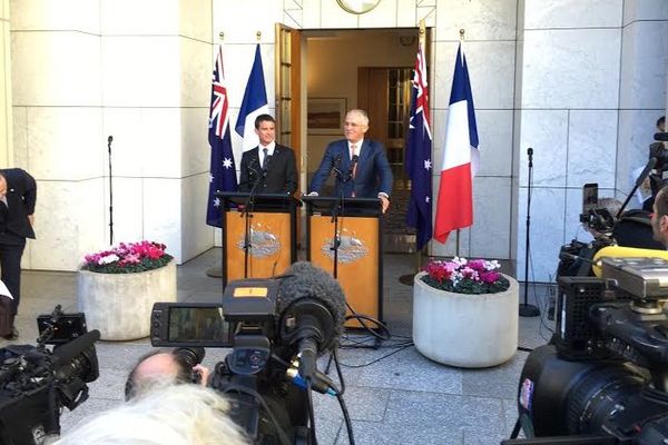Le 1er ministre Manuel Valls avec son homologue australien Malcolm Tunrbull
