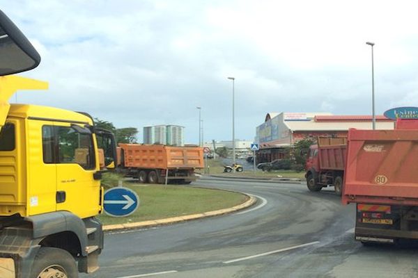 Opérations escargot menées par les rouleurs sur Nouméa