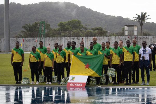 L'équipe des pompiers de Guyane au challenge régional de la qualité 2023