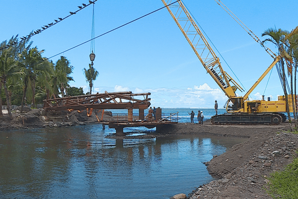 Les travaux de la marina se poursuivent. (8 janvier 2024).