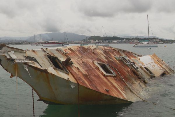 Epave bateau Nouméa