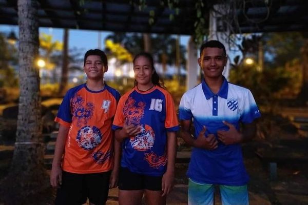 trois jeunes polynésiens handball 