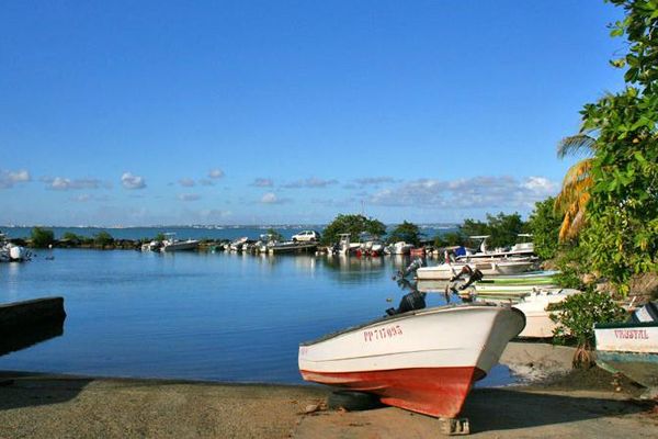 Port de pêche Goyave