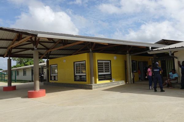 Ecole Paul Castaing à Saint-Laurent 