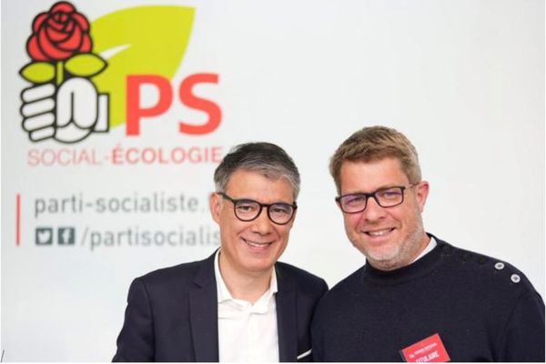 Olivier Faure et Olivier Nicolas au conseil national du PS - 11/03/2023.