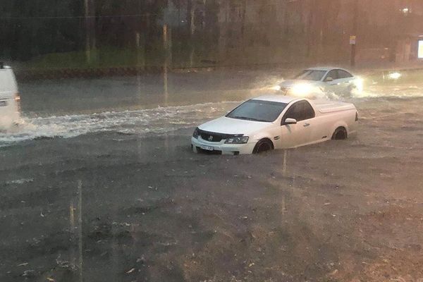 Sydney. Orages Inondations