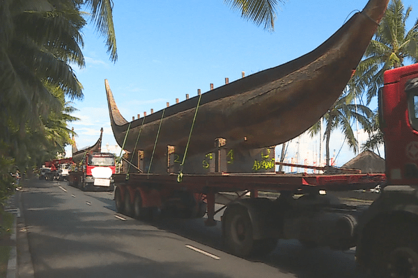 Pirogue double de Paofai