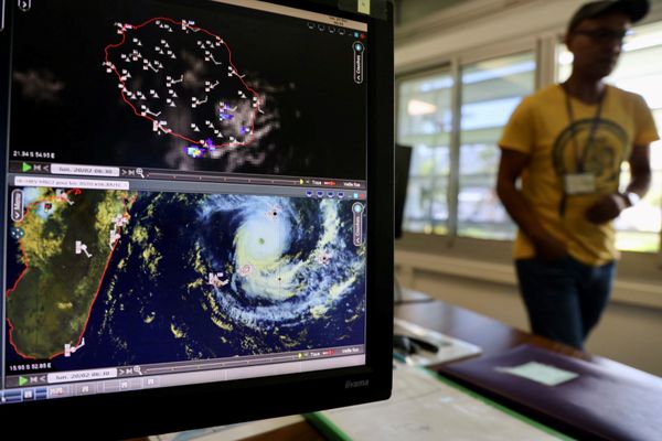Le cyclone tropical intense Freddy est surveillé par les services de Météo France Réunion.