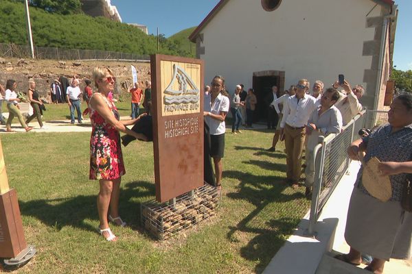 La cérémonie d'inauguration s'est tenue jeudi matin à Nouville, à l'emplacement du principal pénitencier de Calédonie de 1864 à 1927. 