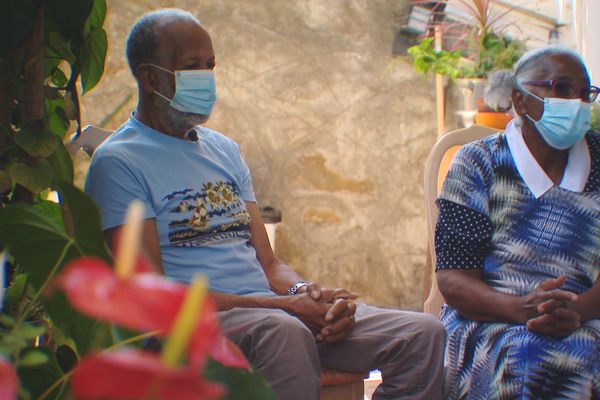 Georges et Marie-Louise Erin, à Nouméa, en septembre 2021.