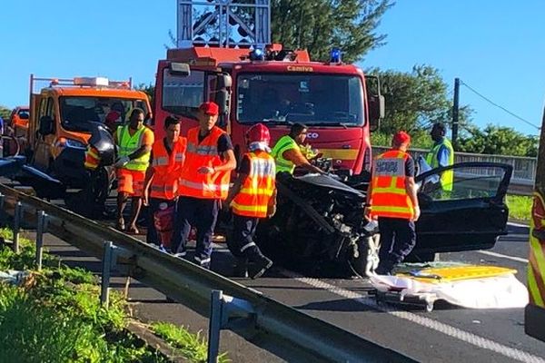 Sapeurs-pompiers accident Saint-Benoit Bourbier