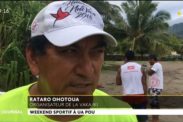 Les rameurs de Ua Pou accueillent ceux de Nuku Hiva