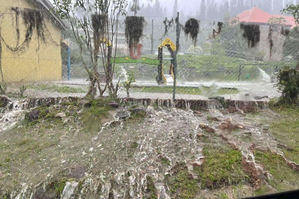 Le 13 septembre 2024, la maternelle Notre-Dame des Anges inondée, sur l'île des Pins.