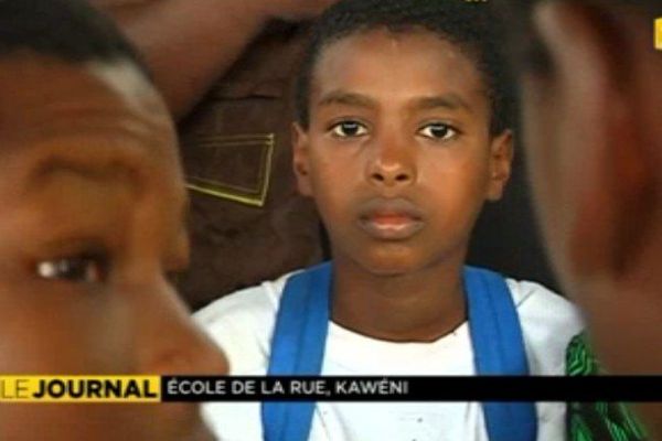 Mayotte enfants déscolarisés