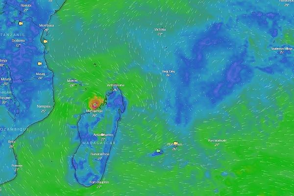 Gombé, dépression tropicale, ressortie dans le canal du Mozambique