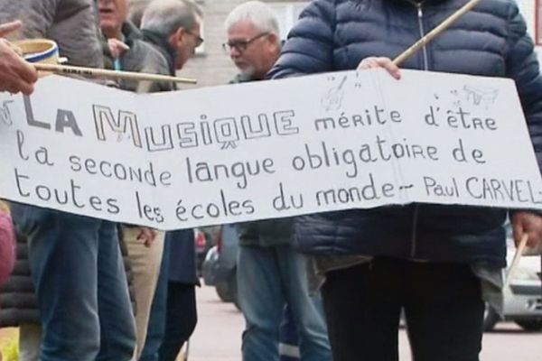 Quel avenir pour l'enseignement musical à Saint-Pierre