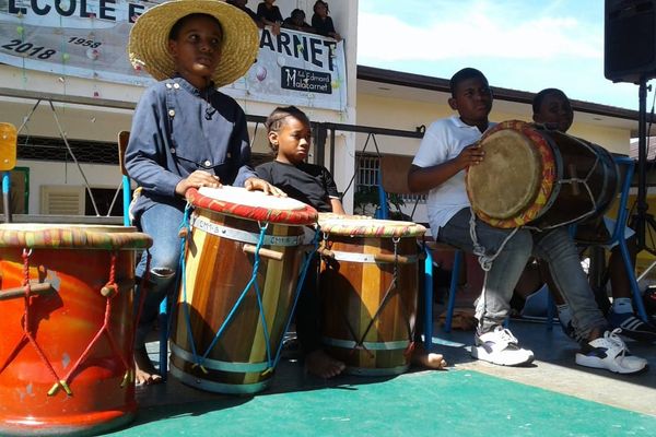 Percussions et chants