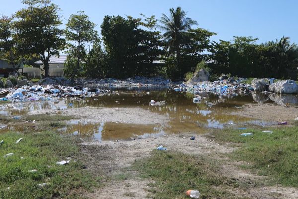 Dépotoir d'Avatoru, site du "lac"