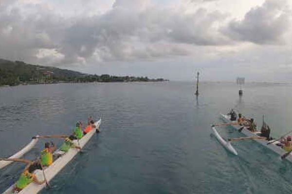 L'équipe mixte de Tahitien puddle à l'entrainement