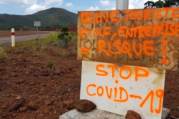 Sur le lieu de la grogne exprimée vendredi par des habitants de Yaté.