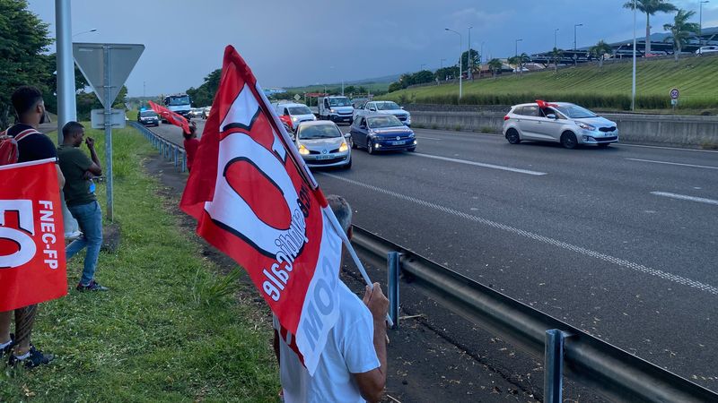 Réforme Des Retraites : Barrage Filtrant Sur La Quatre Voies De Sainte ...