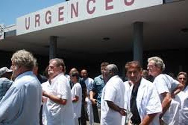 Médecins en grève au CHM