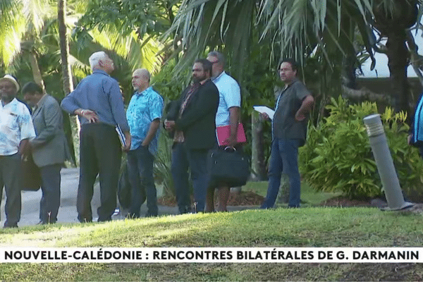 Gérald Darmanin à la rencontre des élus en Nouvelle-Calédonie