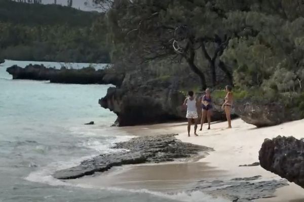 tourisme lifou petite baie