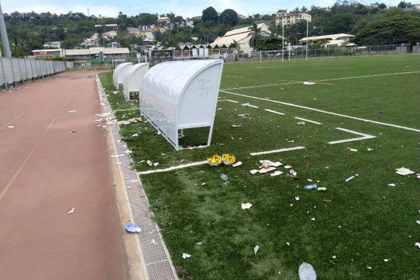 terrain de cavani 