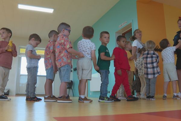 Les élèves de moyenne et de grande section ont effectué leur rentrée à l'école maternelle Sœur Hilarion.