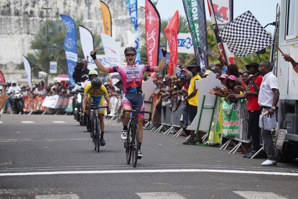 Greg Hallop de la JC 231 du Robet gagne la 5e étape à Sainte-Marie.