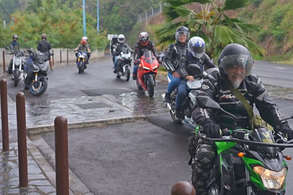 Tahiti biker tour