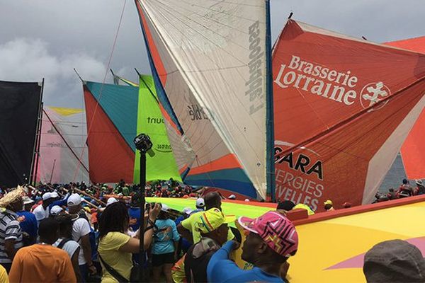 Tour de Martinique des yoles en 2016