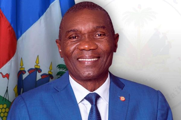 Sénateur Joseph Lambert nommé président provisoire d'Haïti. 