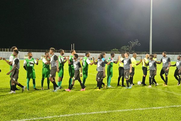 Finale de la coupe VYV 2023  : Gauloise (maillot vert) / Asc Karib.