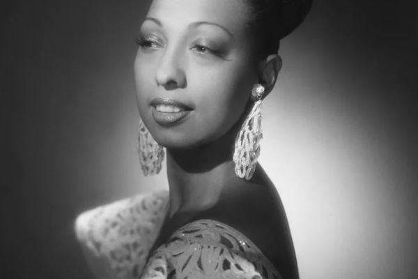 La célèbre chanteuse, danseuse et meneuse de revue franco-américaine, Joséphine Baker, va entrer au Panthéon