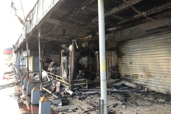 Les dégâts au centre commercial de Mansarde au Robert