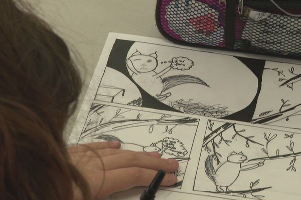 Une trentaine d'enfants et d'adolescents s'essaie à la bande-dessinée