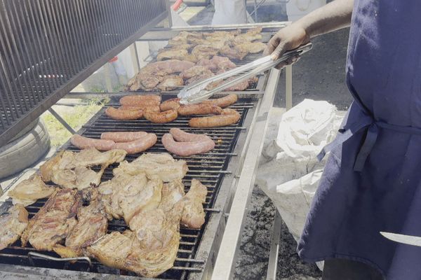 Viandes, poissons, fruits de mer, légumes en tout genre, les grilladins ont rivalisé de créativité pour réaliser des brochettes.