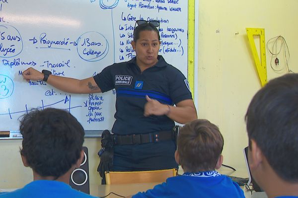 Au sein de la police municipale d'Arue, une cellule a été spécialement créée pour prévenir les violences à l'école.